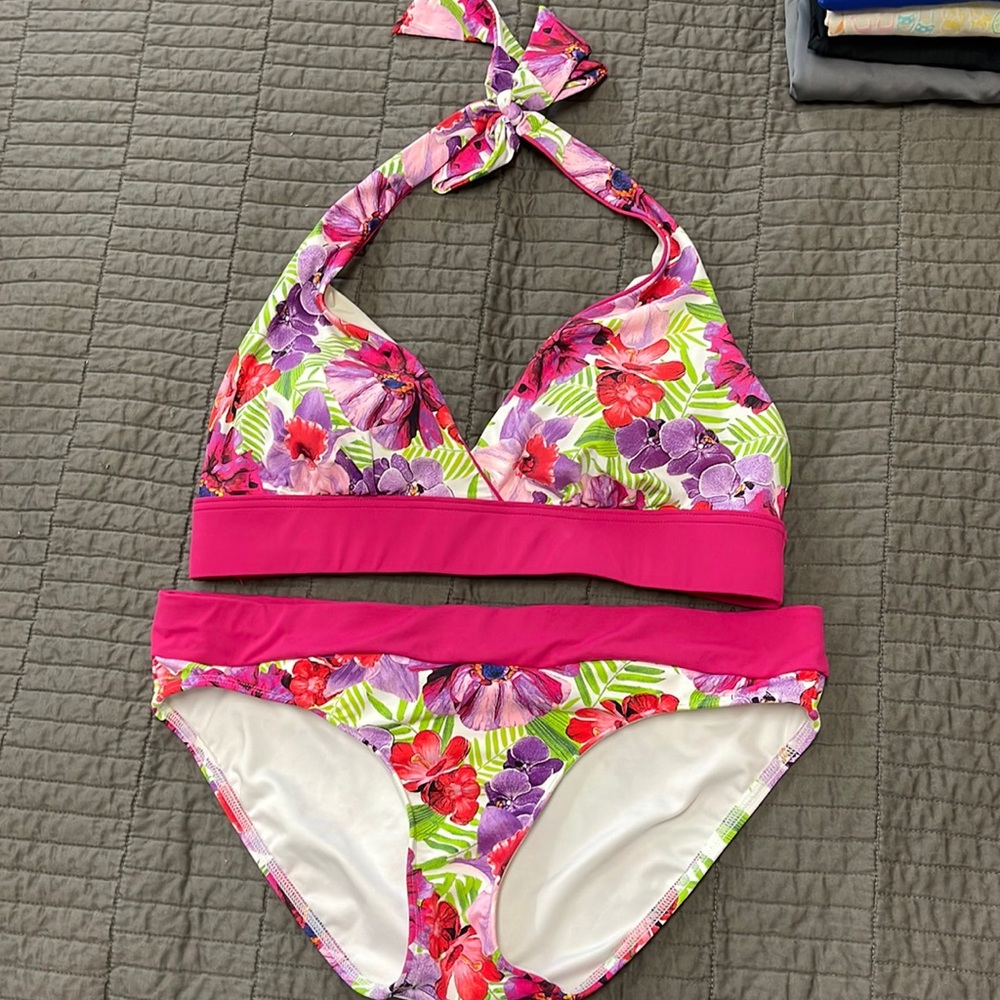Lands’End two piece swimsuit-size 10.